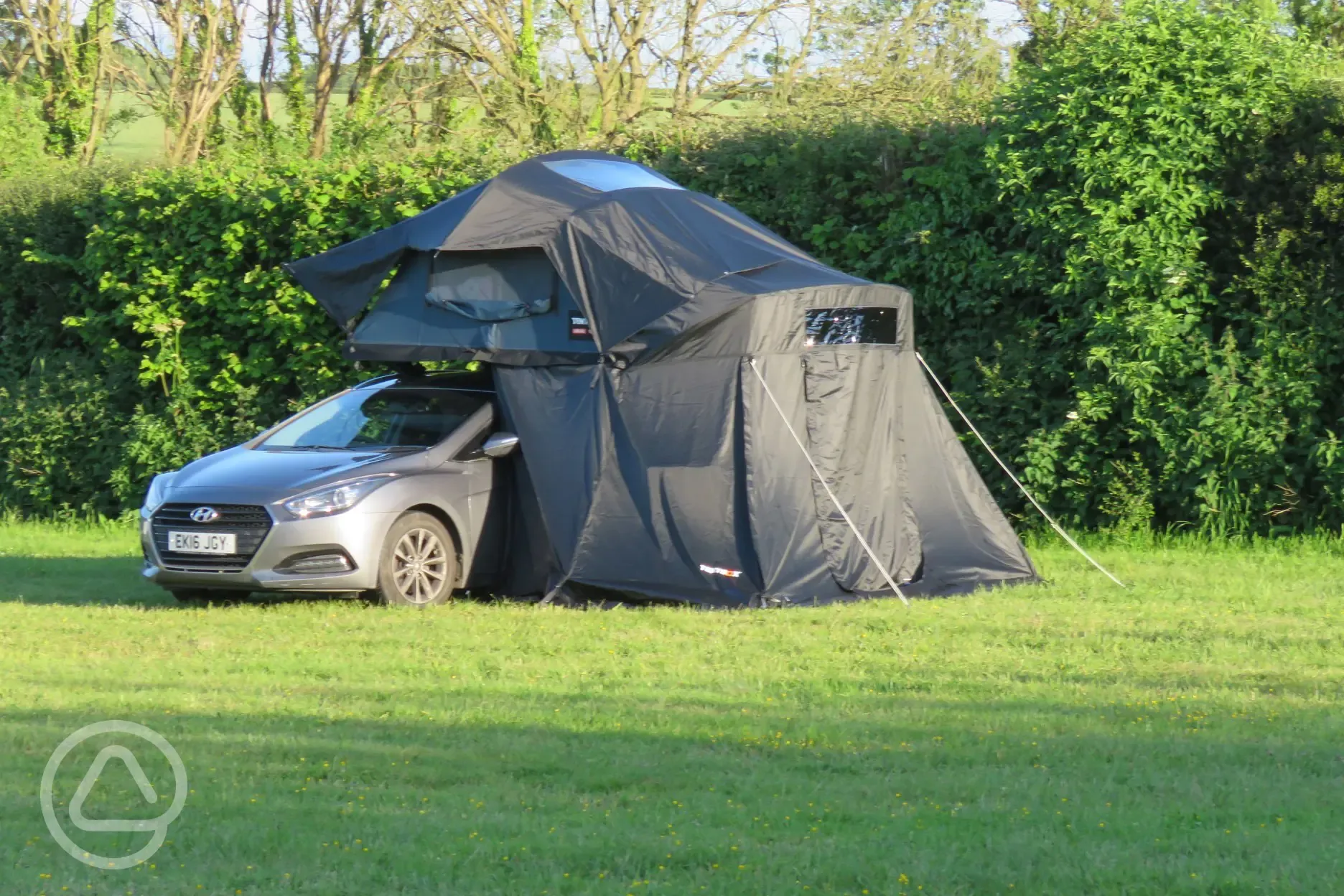 Non electric grass tent pitches