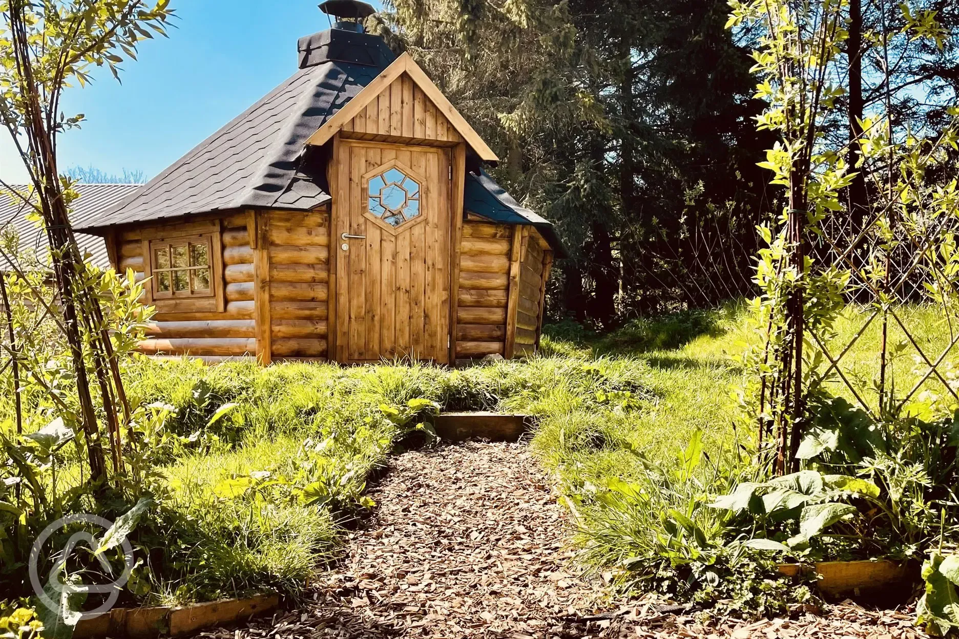 Hyssop glamping cabin