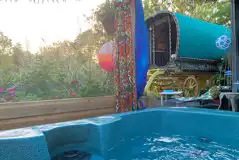 Mabel gypsy caravan hot tub