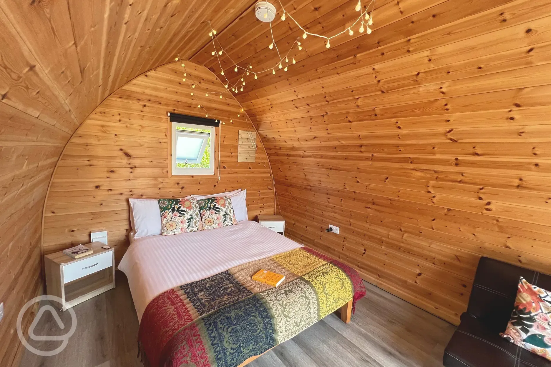 Glamping pod with valley views interior (pet friendly)