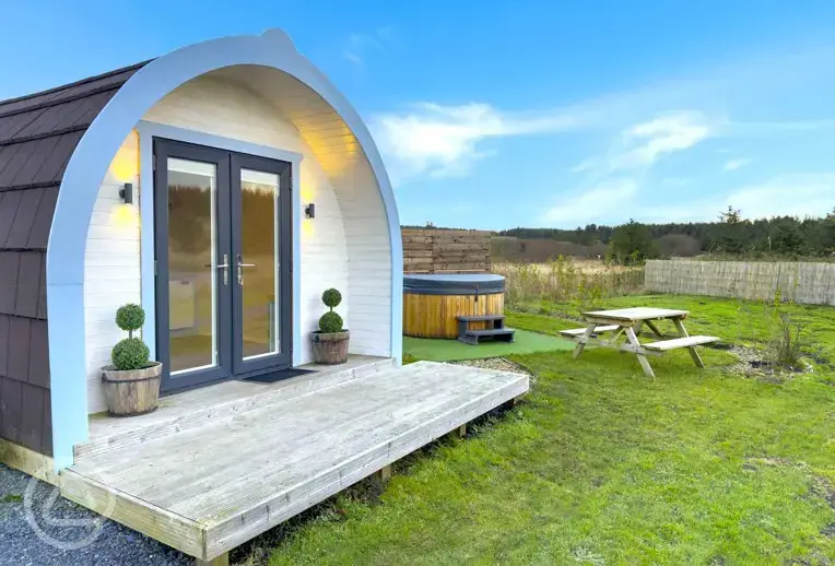 Bluebell ensuite glamping pod