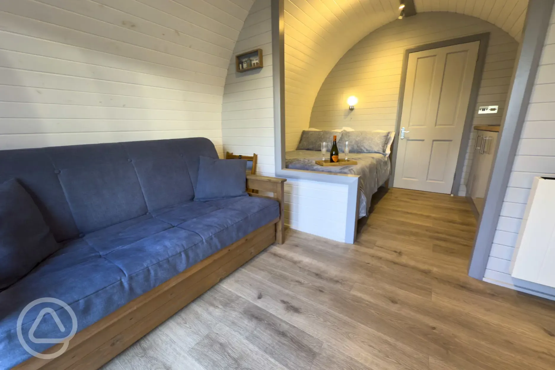 Bluebell ensuite glamping pod interior