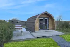 Rose ensuite glamping pod