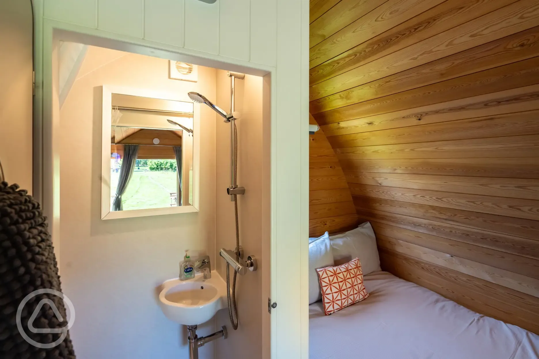 Glamping pod ensuite bathroom