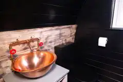 Boujee glamping pod bathroom