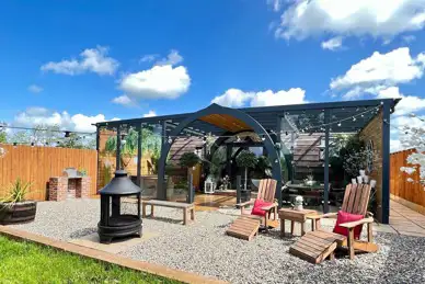 Hedgerow Luxury Glamping