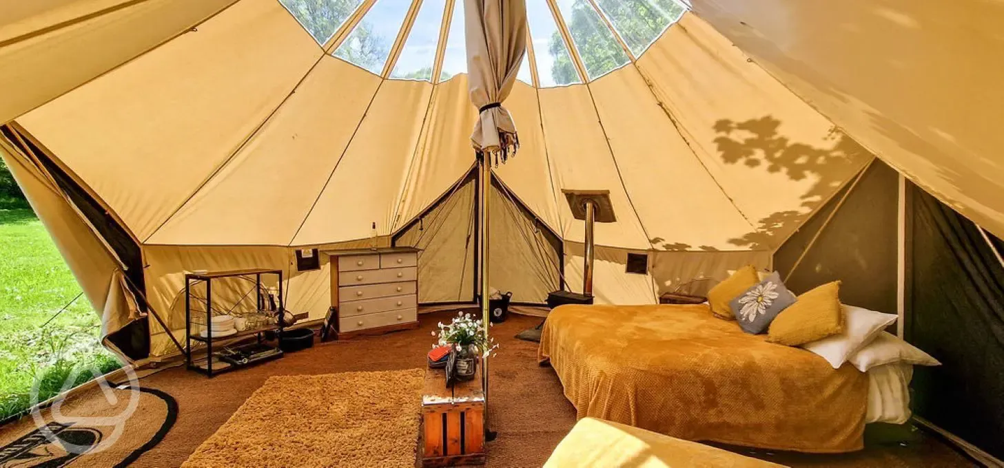 Daisy bell tent interior