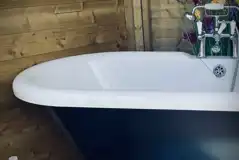 Wildview trailer outdoor bath