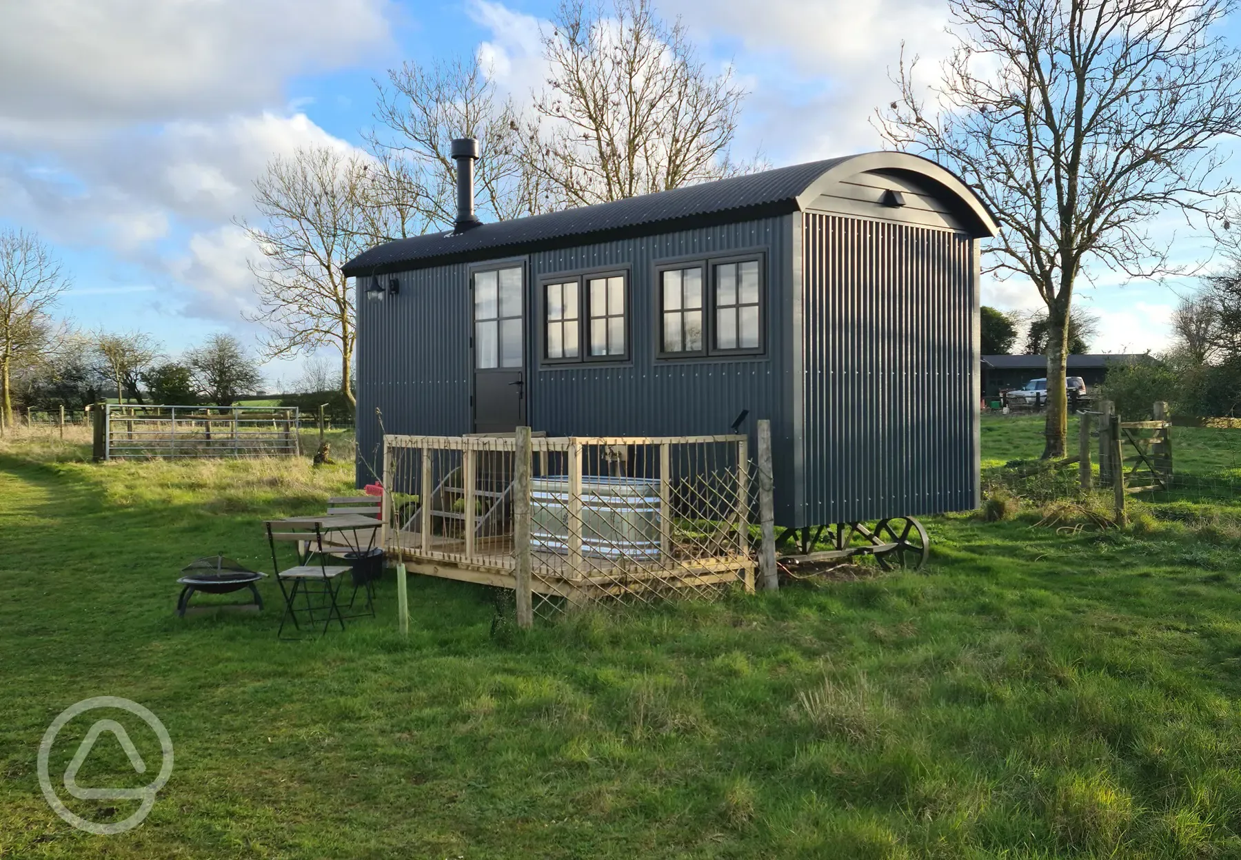 Narnia shepherd's hut outdoor bath