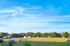 Non electric grass pitches (top field) for tents and tourers Non electric grass pitches (top field) for tents and tourers