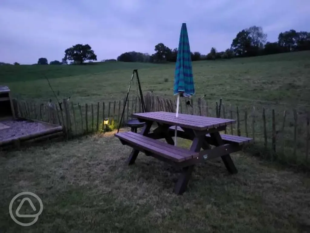 Hereford yurt Hereford picnic table