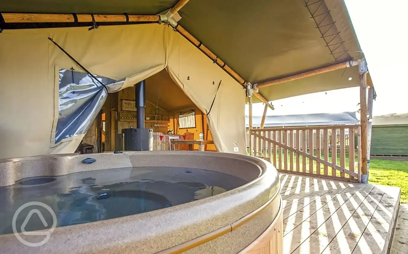 Safari tent private hot tub