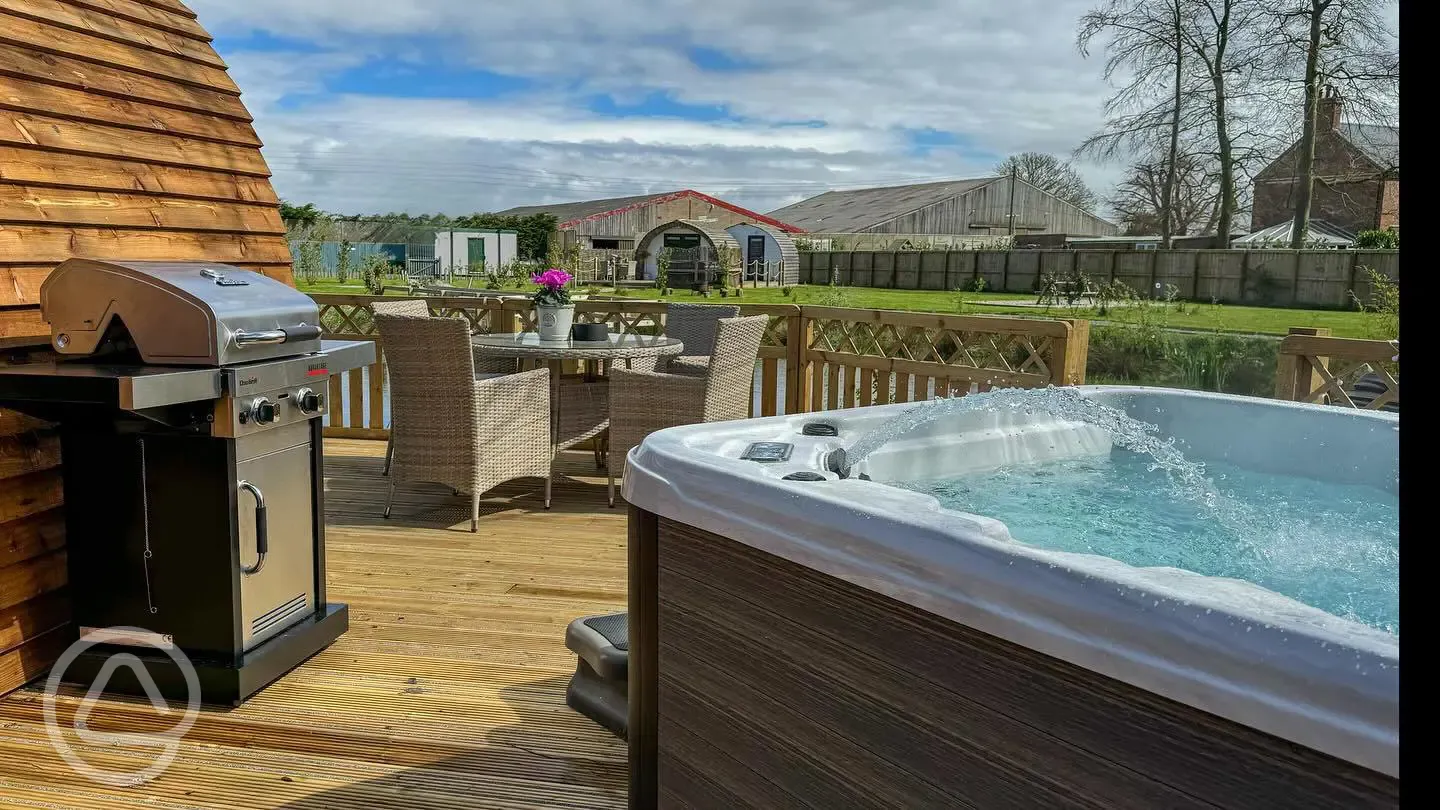 Bowcliffe pod decking area with hot tub and BBQ