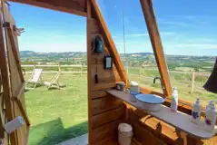 Large landpod bathroom