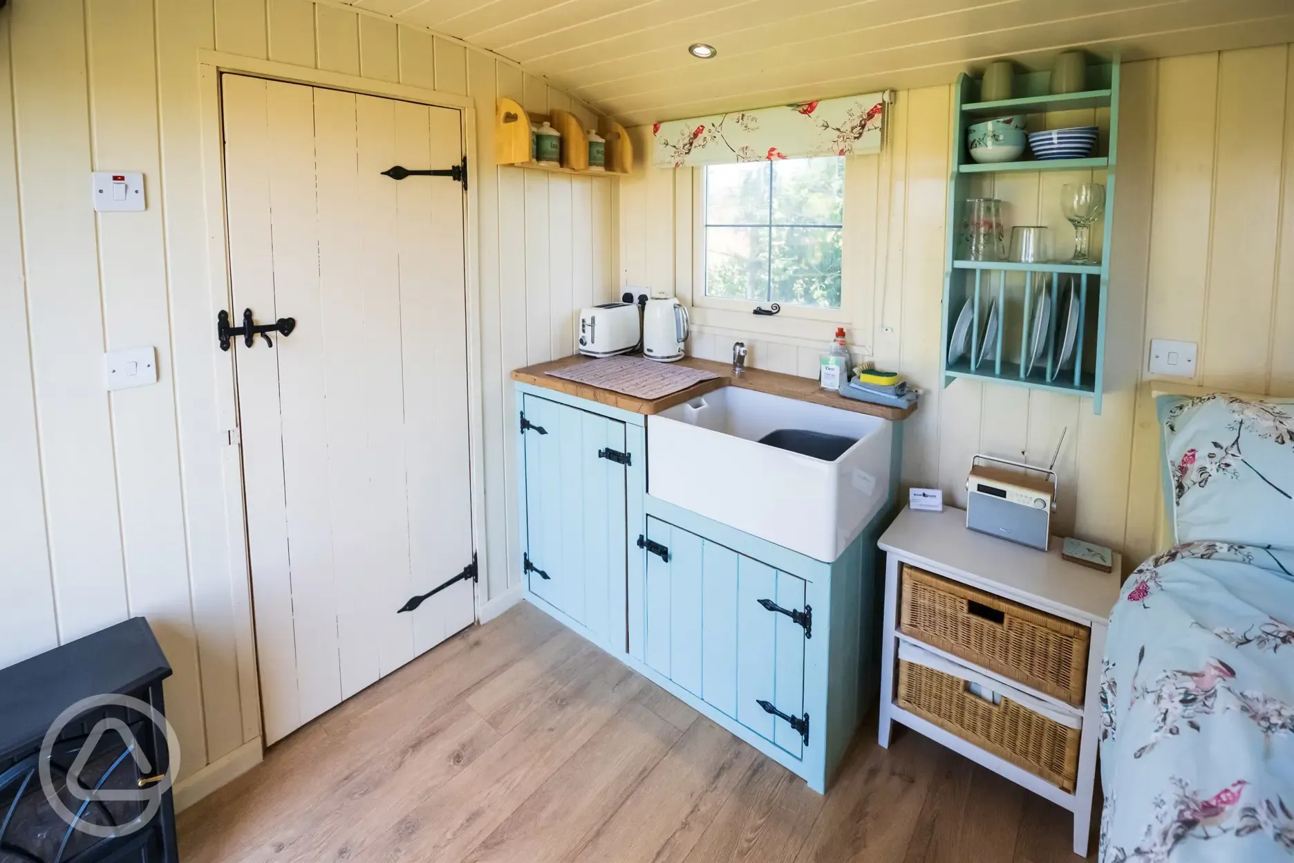 Delilah shepherd's hut interior