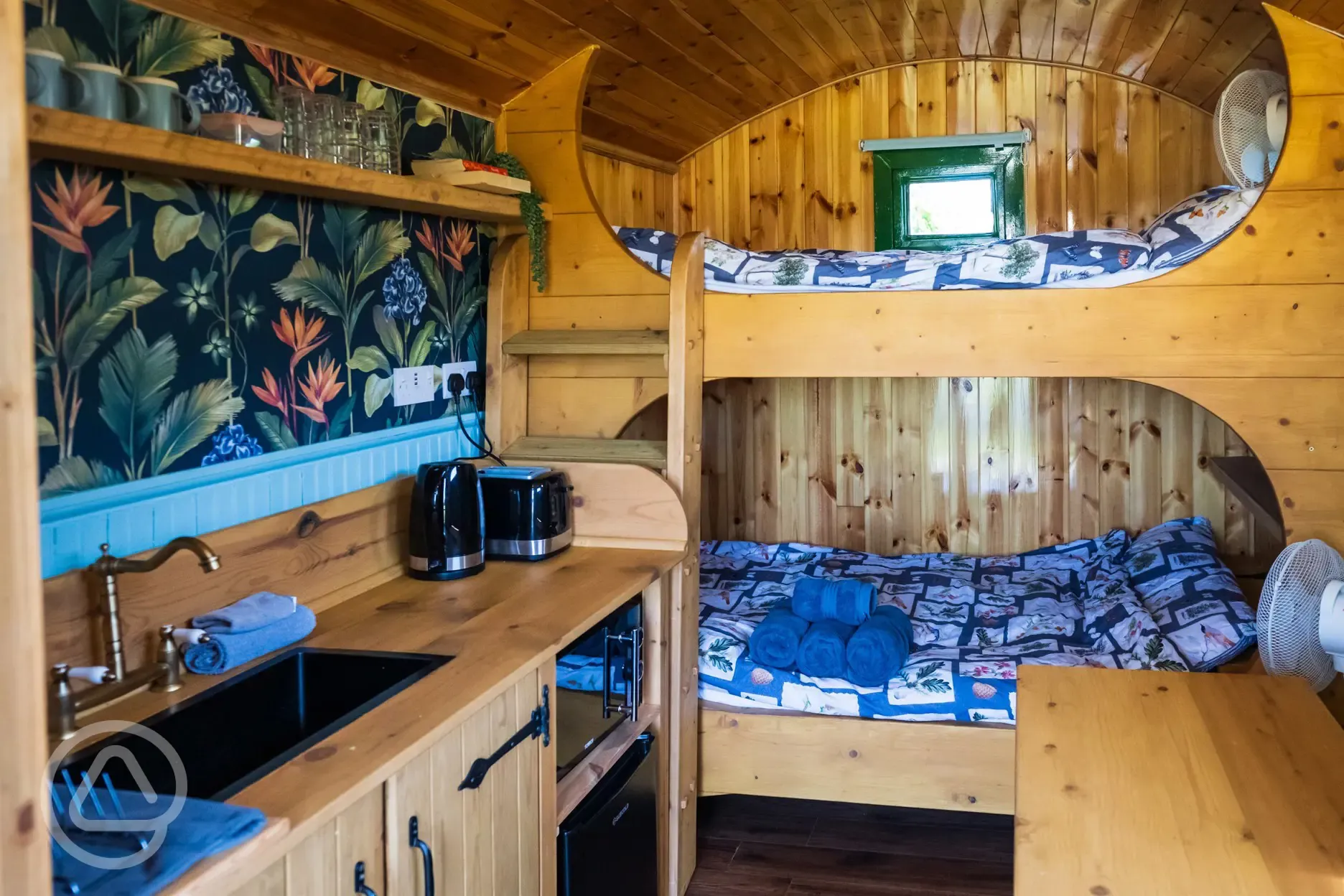 Woodie shepherd's hut interior