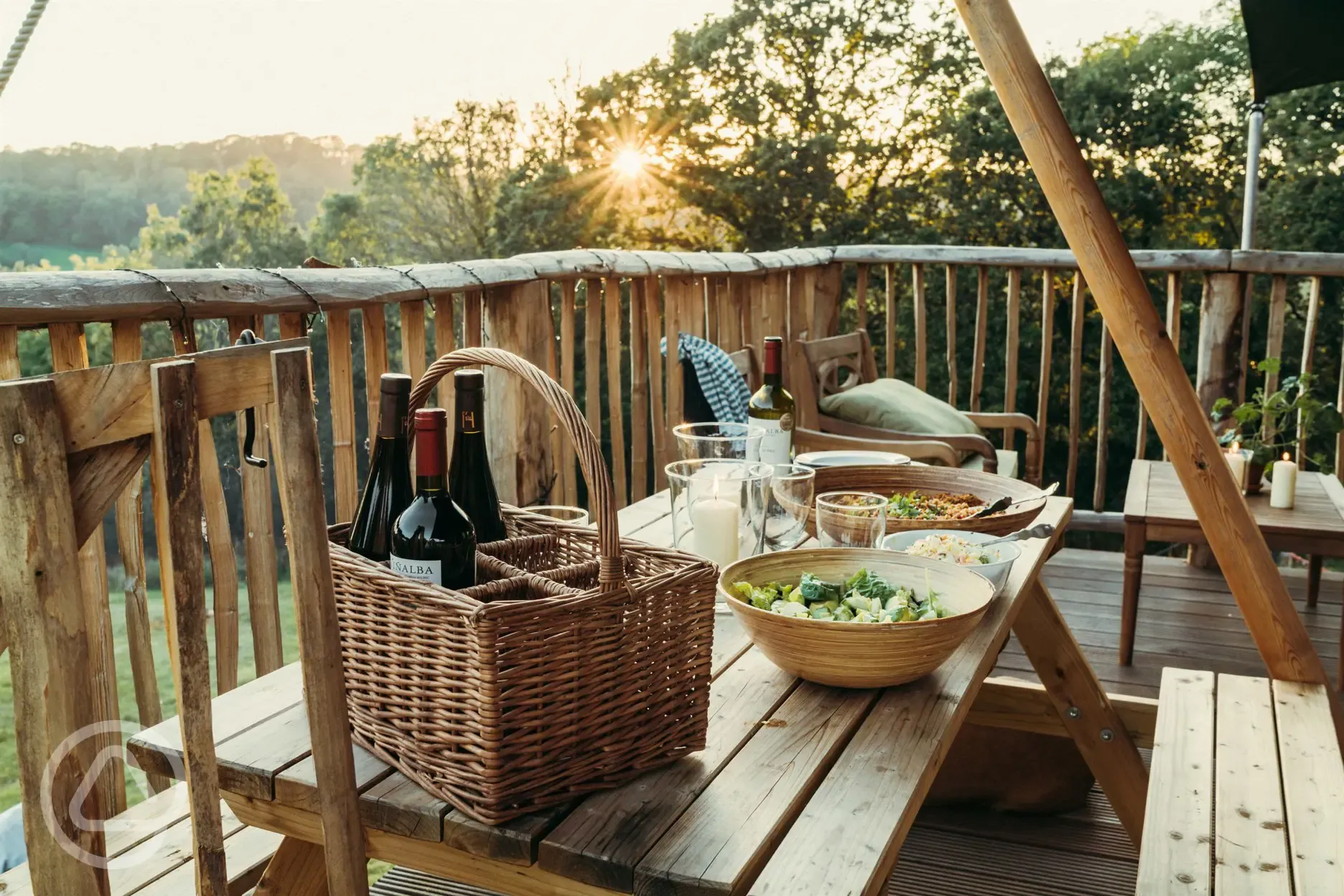 Safari tent outdoor area