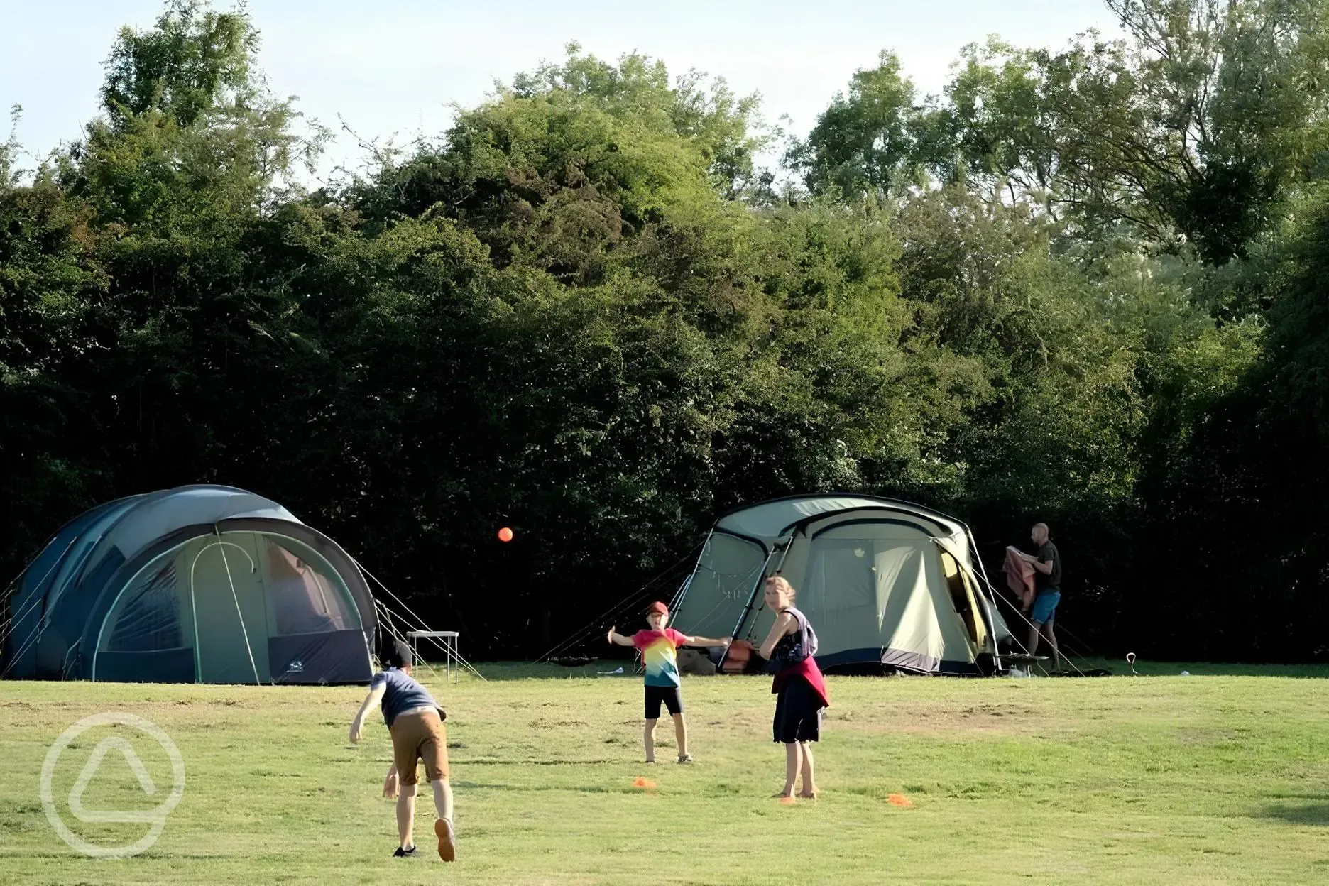 Non electric grass tent pitches