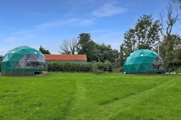 Geodesic domes