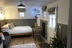 Roseberry shepherd's hut interior