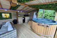 Deluxe yurt with hot tub