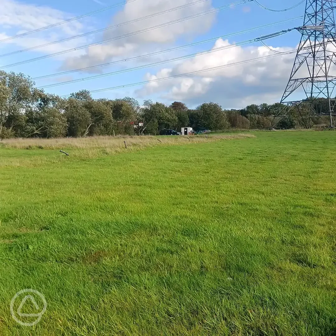 Non electric grass tent pitches 