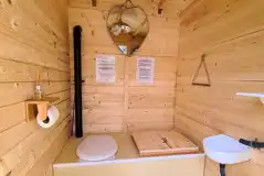 Compost toilet