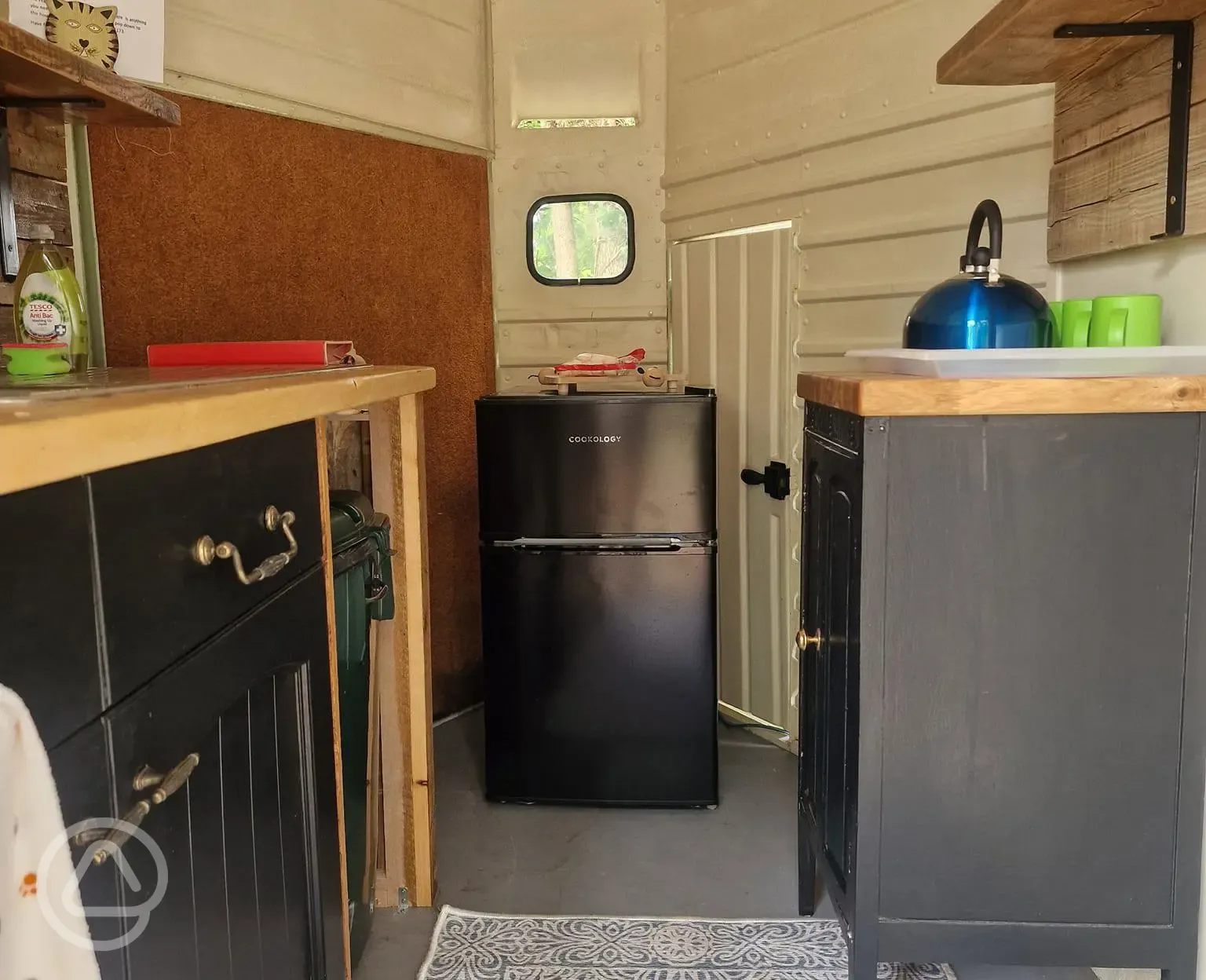 Geodome kitchen