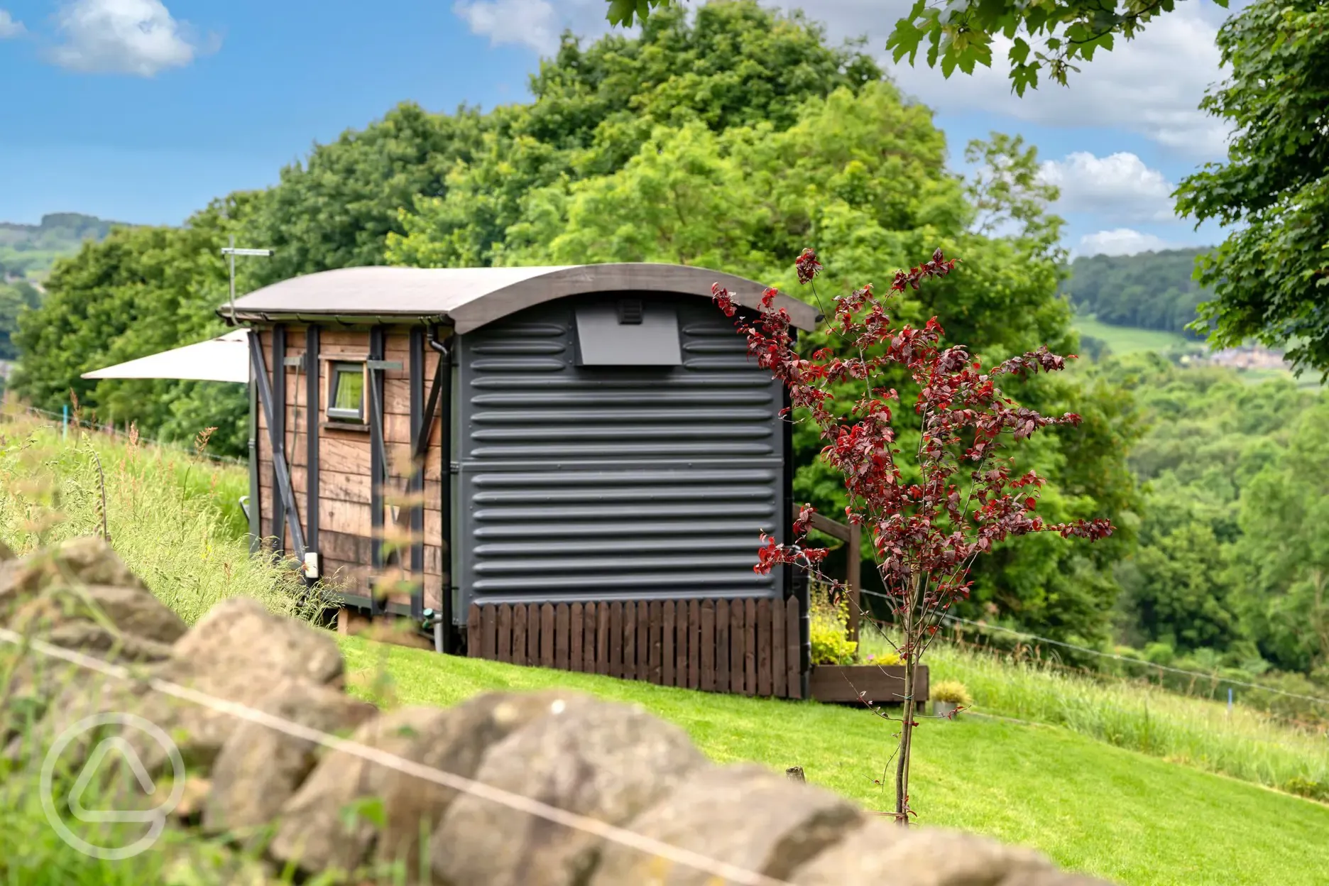 Shepherd's hut