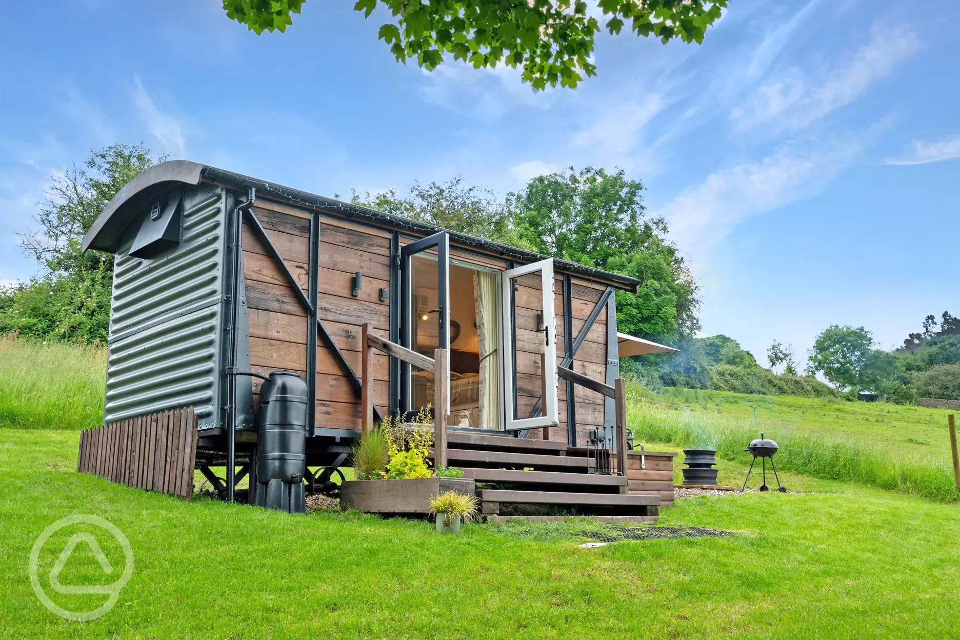 Shepherd's hut 