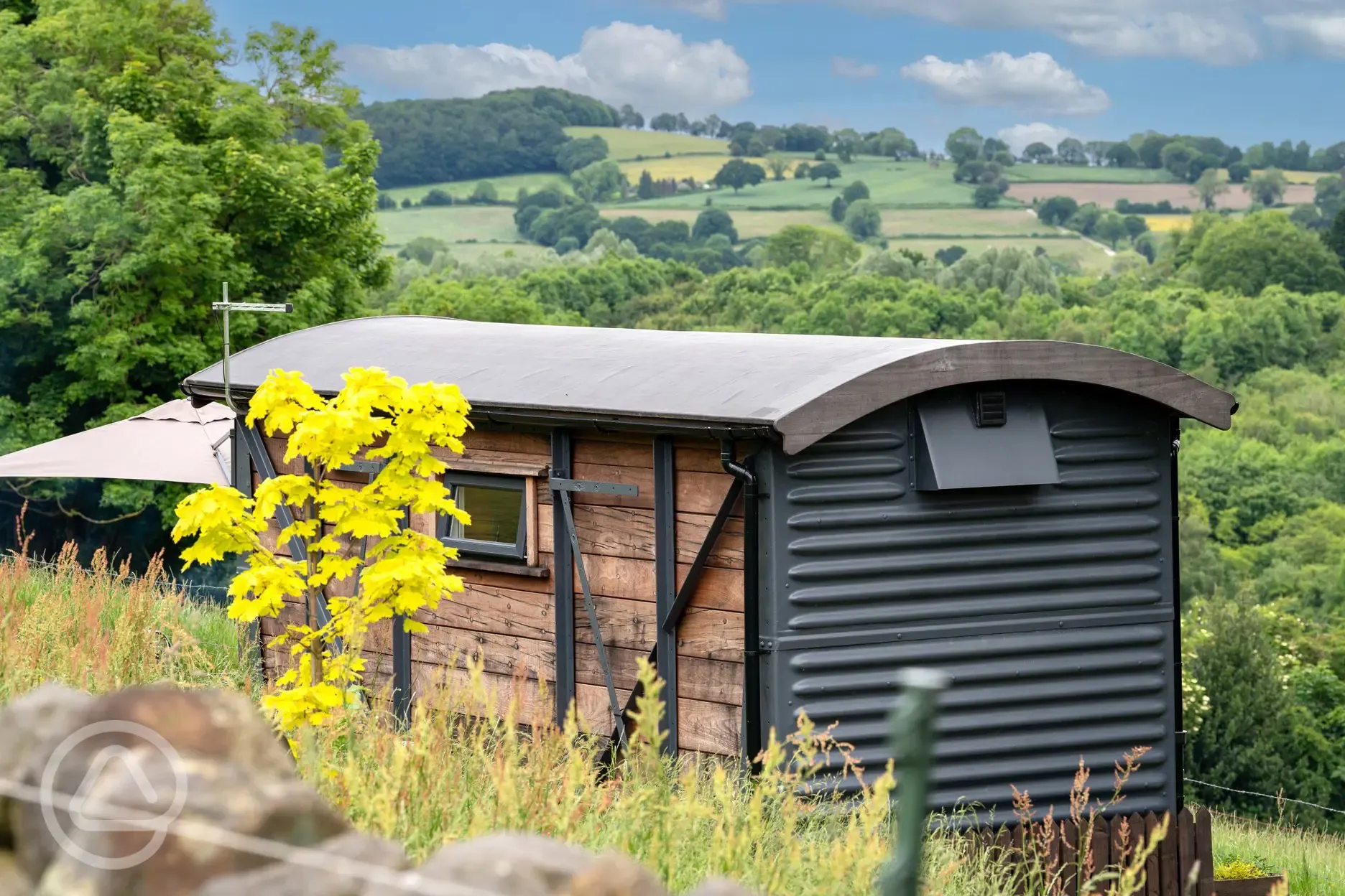 Shepherd's hut