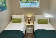 South Black ensuite glamping pod with hot tub - twin beds South Black ensuite glamping pod with hot tub - twin beds