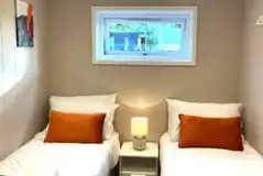 Green Law ensuite glamping pod with hot tub - twin beds Green Law ensuite glamping pod with hot tub - twin beds