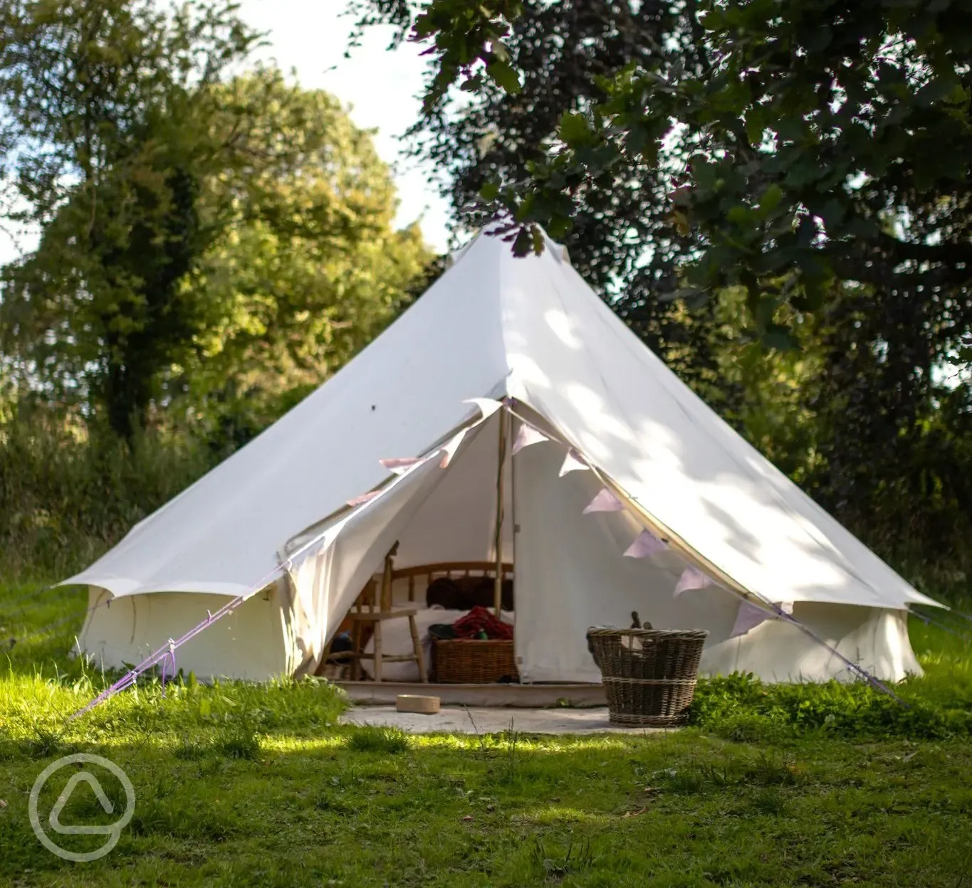 Furnished bell tent (pet friendly)