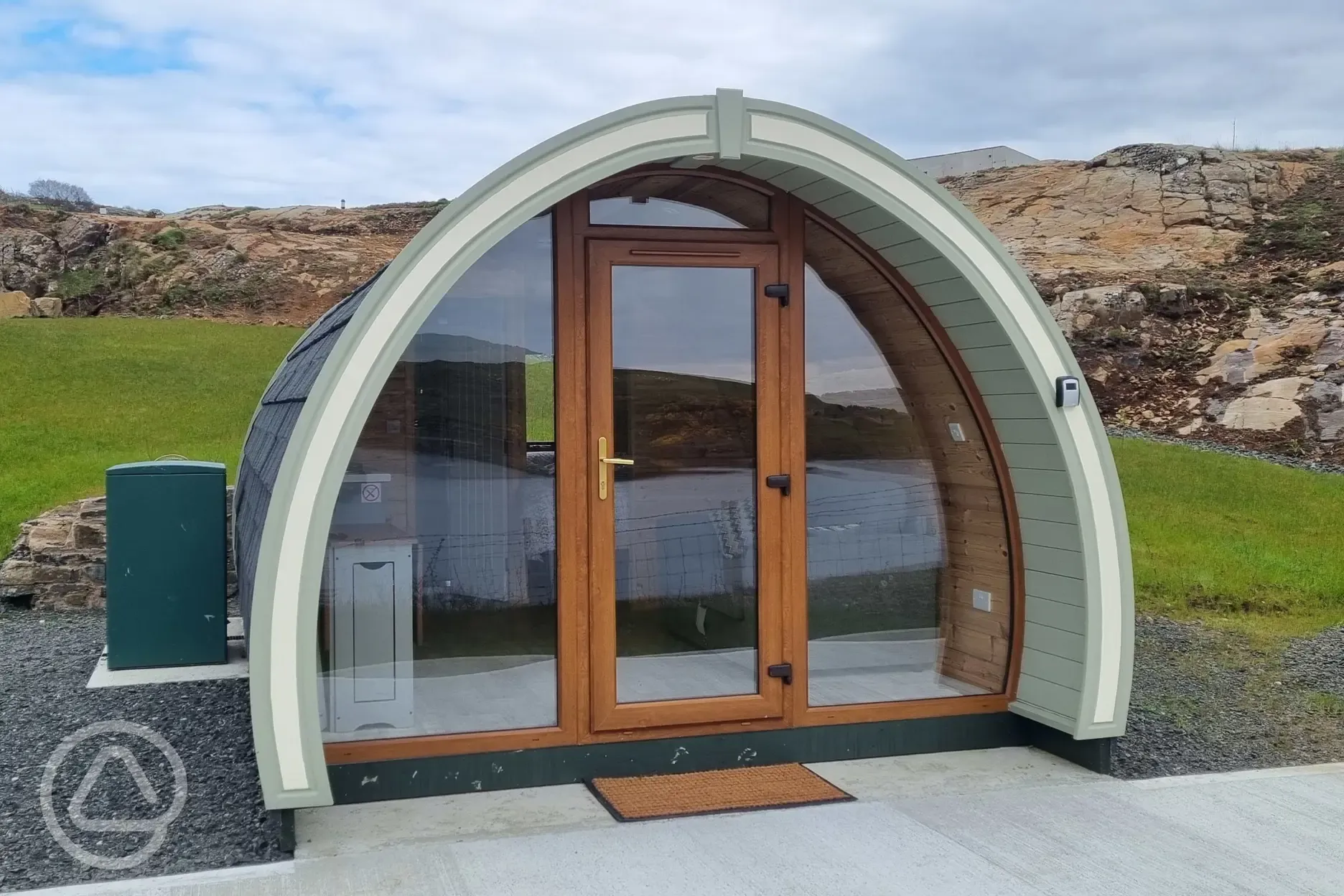 Ensuite glamping pod