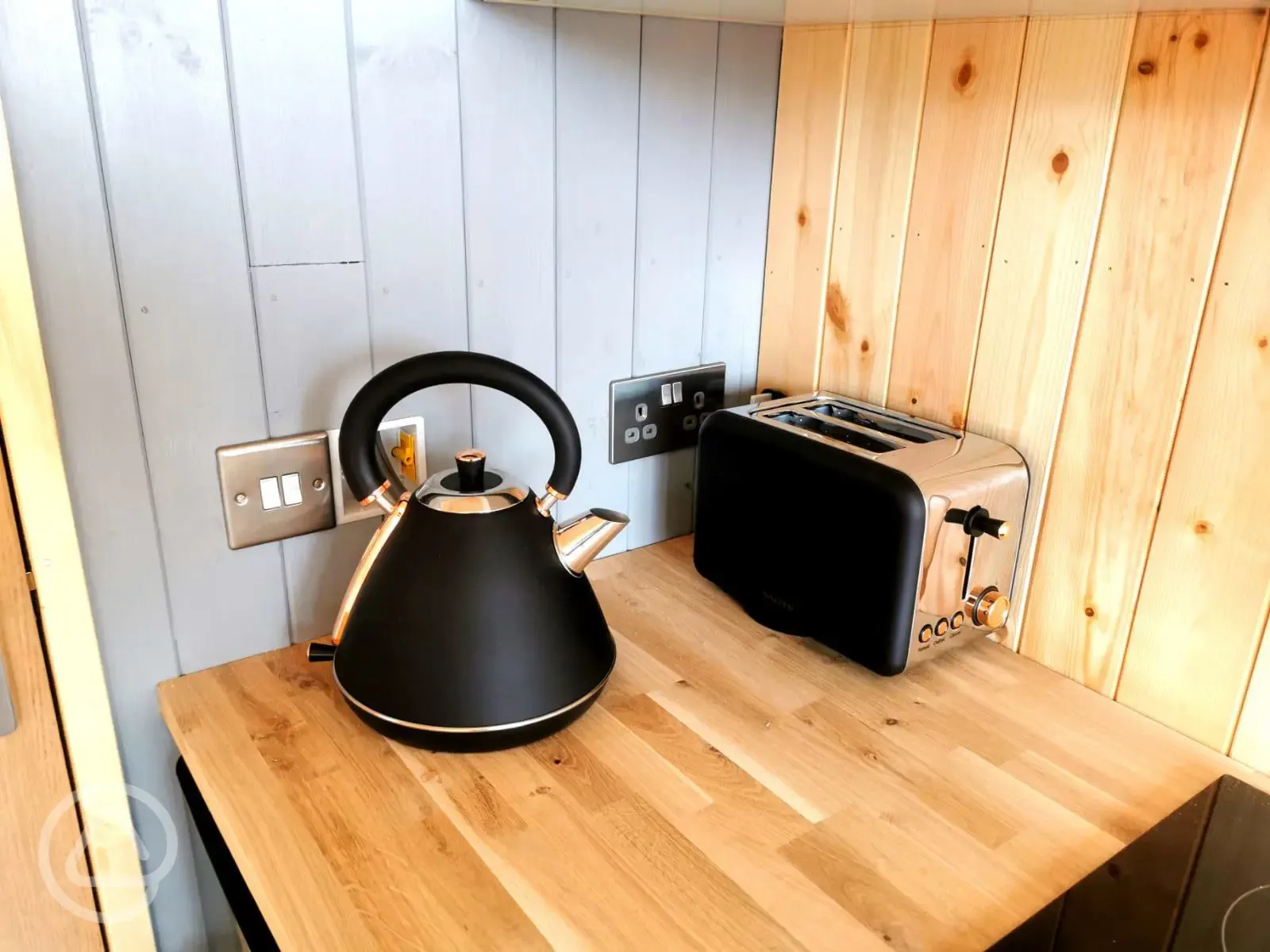 Glamping pod kitchen