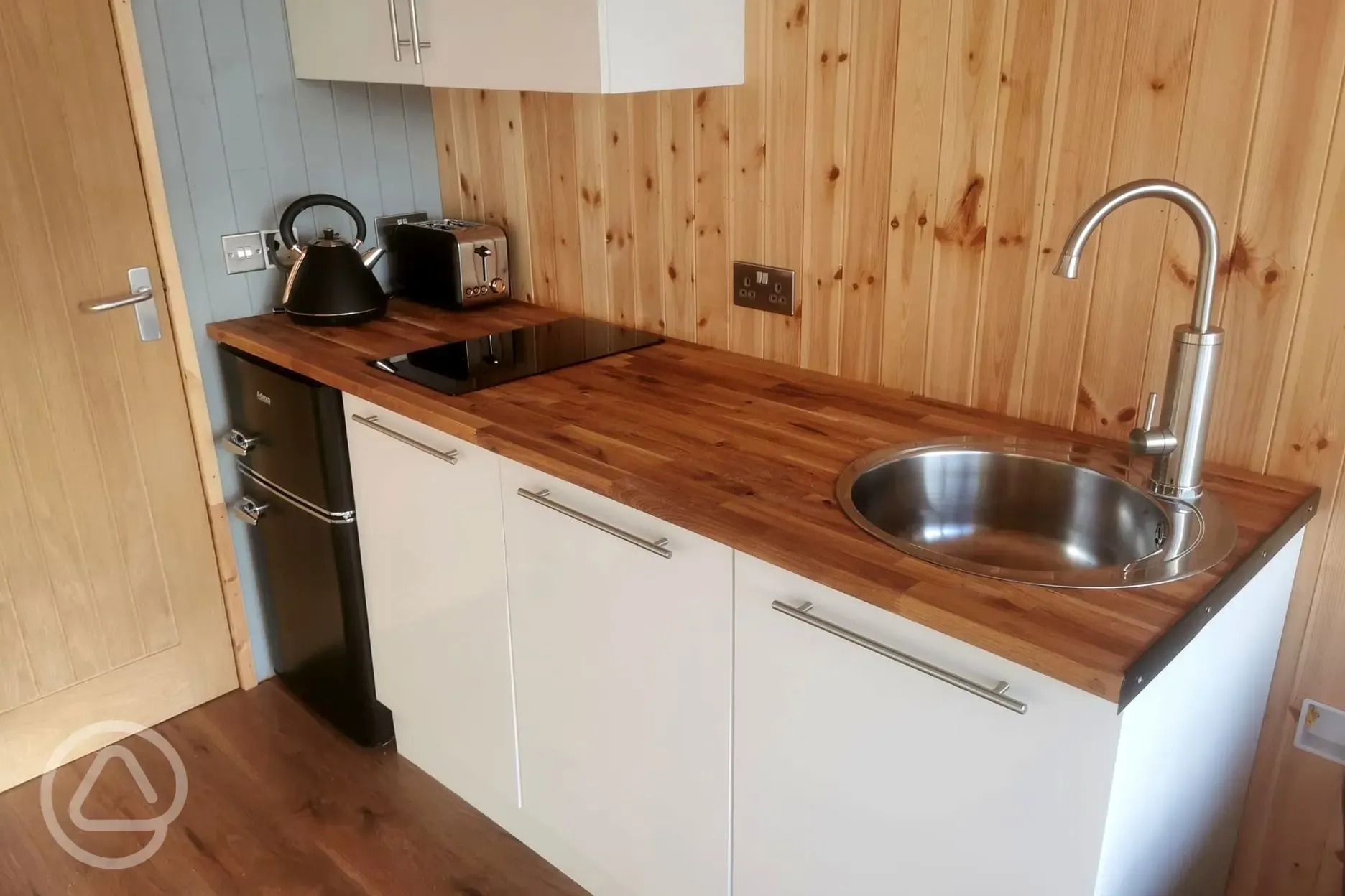 Glamping pod kitchen
