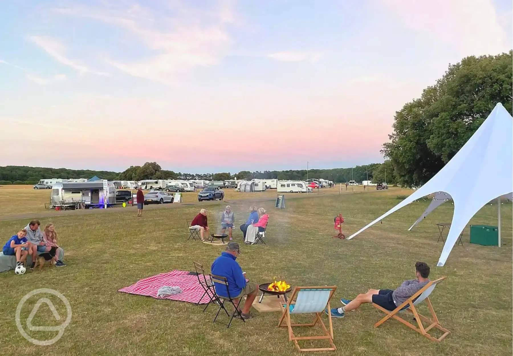 Non electric grass tent pitches