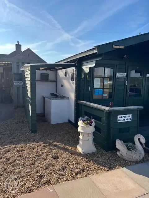 Washing up area