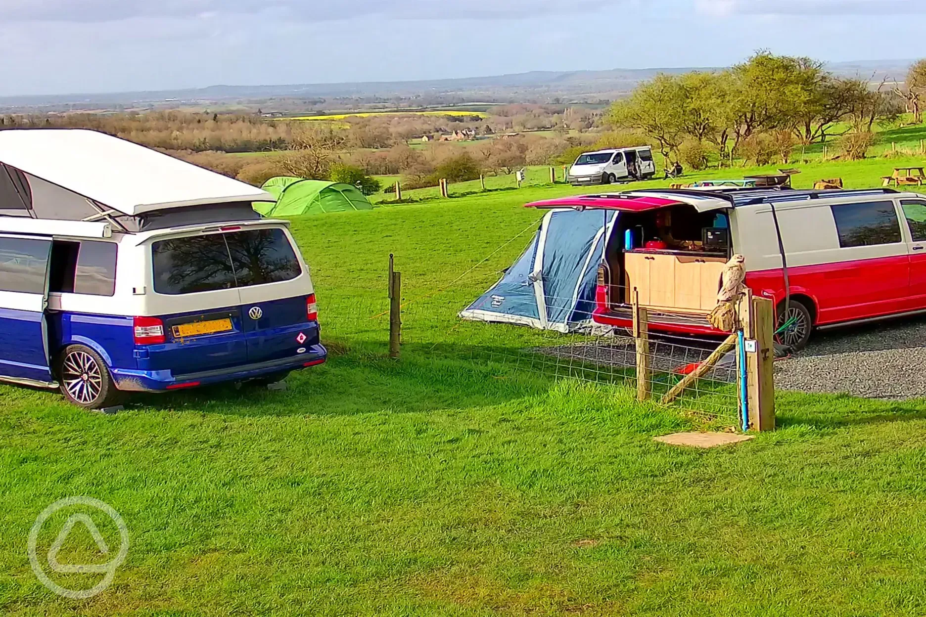 Small campervans on grass and hardstanding pitches (optional electric) Small campervans on grass and hardstanding pitches (optional electric)
