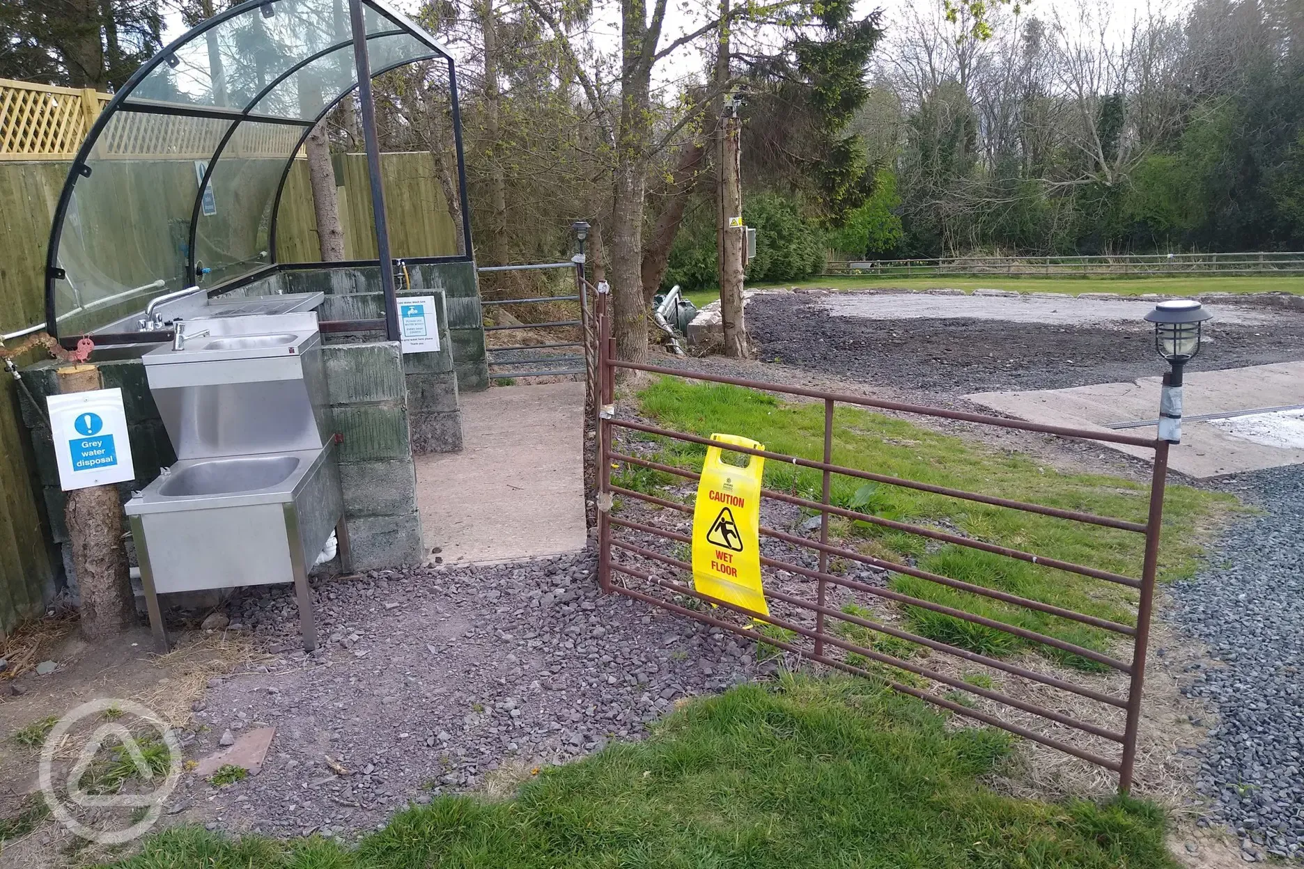 Sheltered washing up area