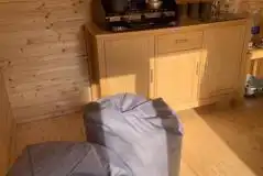 Hiraeth y Bryn glamping cabin