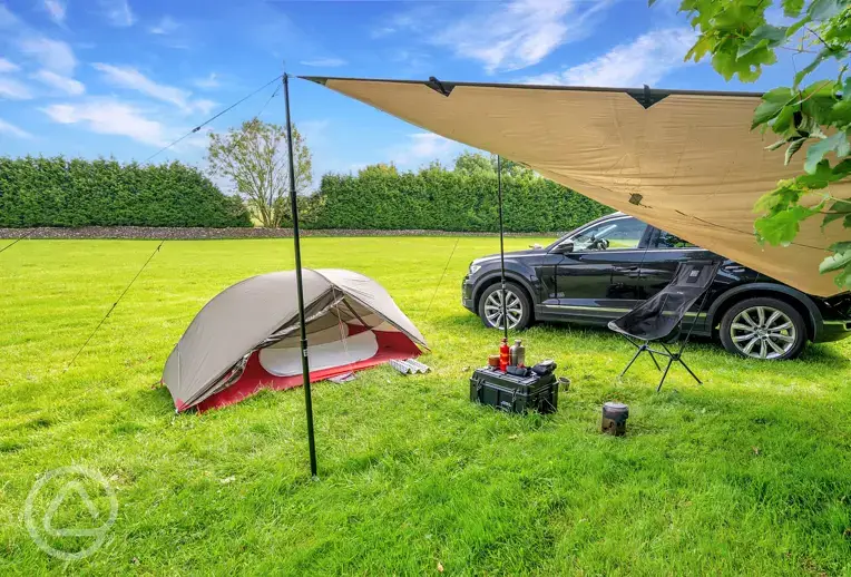 Non electric grass pitches at Brosterfield Caravan Park