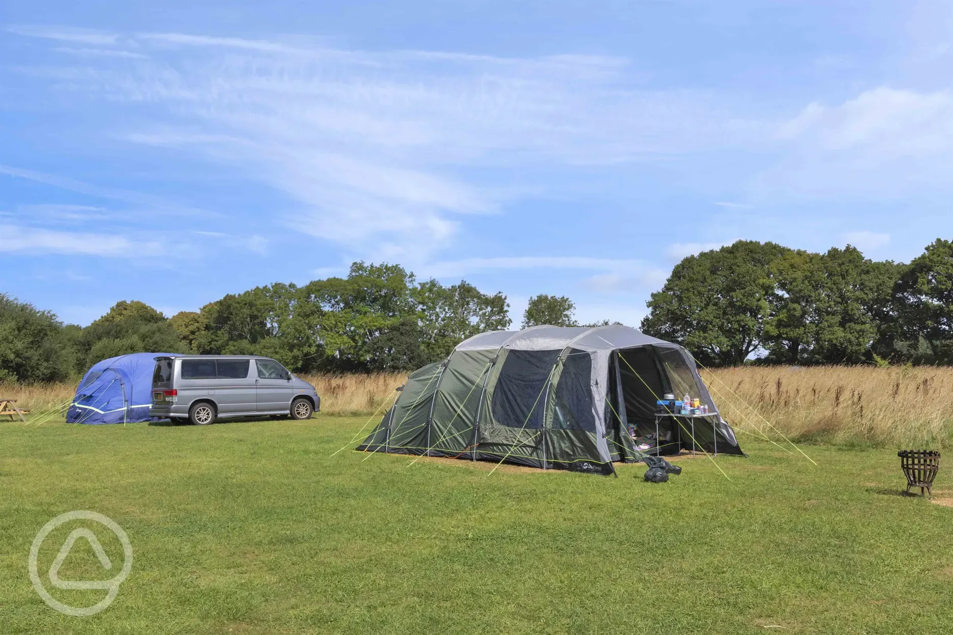 Electric grass tent pitch - Lake View