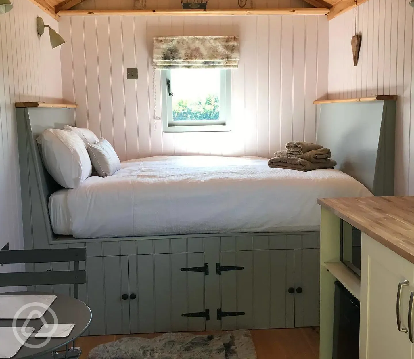 Robin shepherd's hut double bed