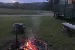 Woodpecker shepherd's hut fire pit