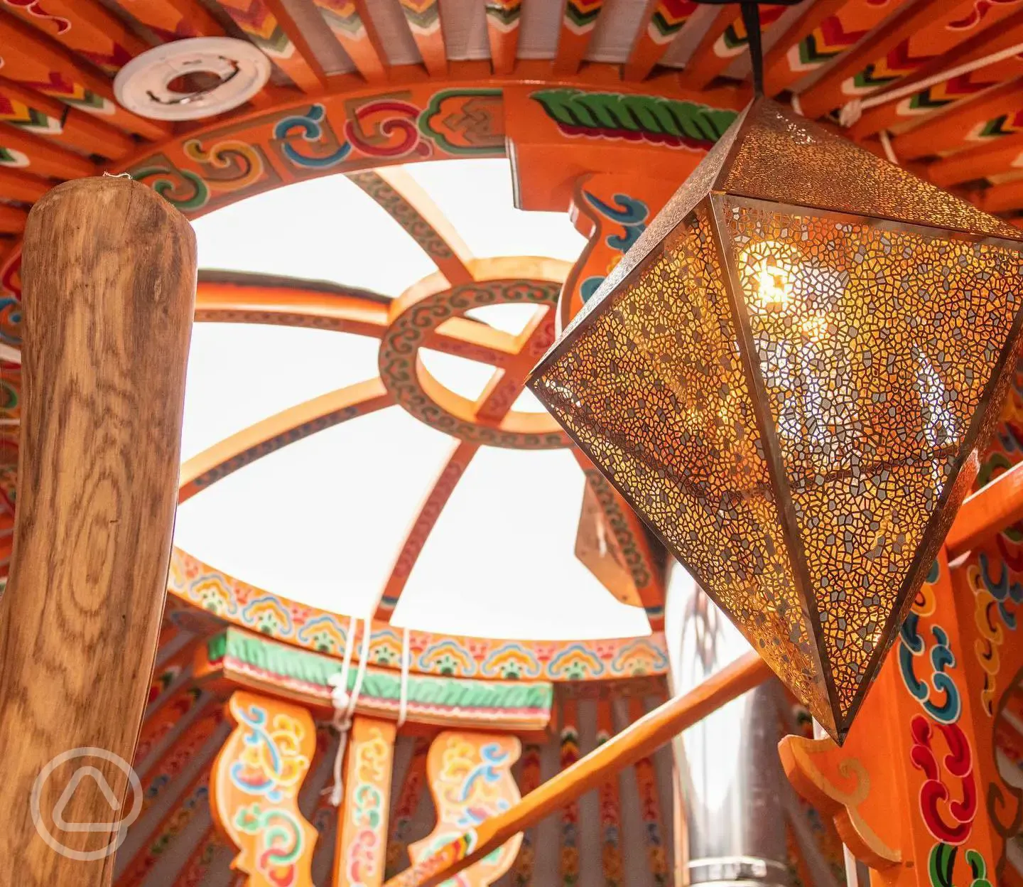 Lawping yurt details