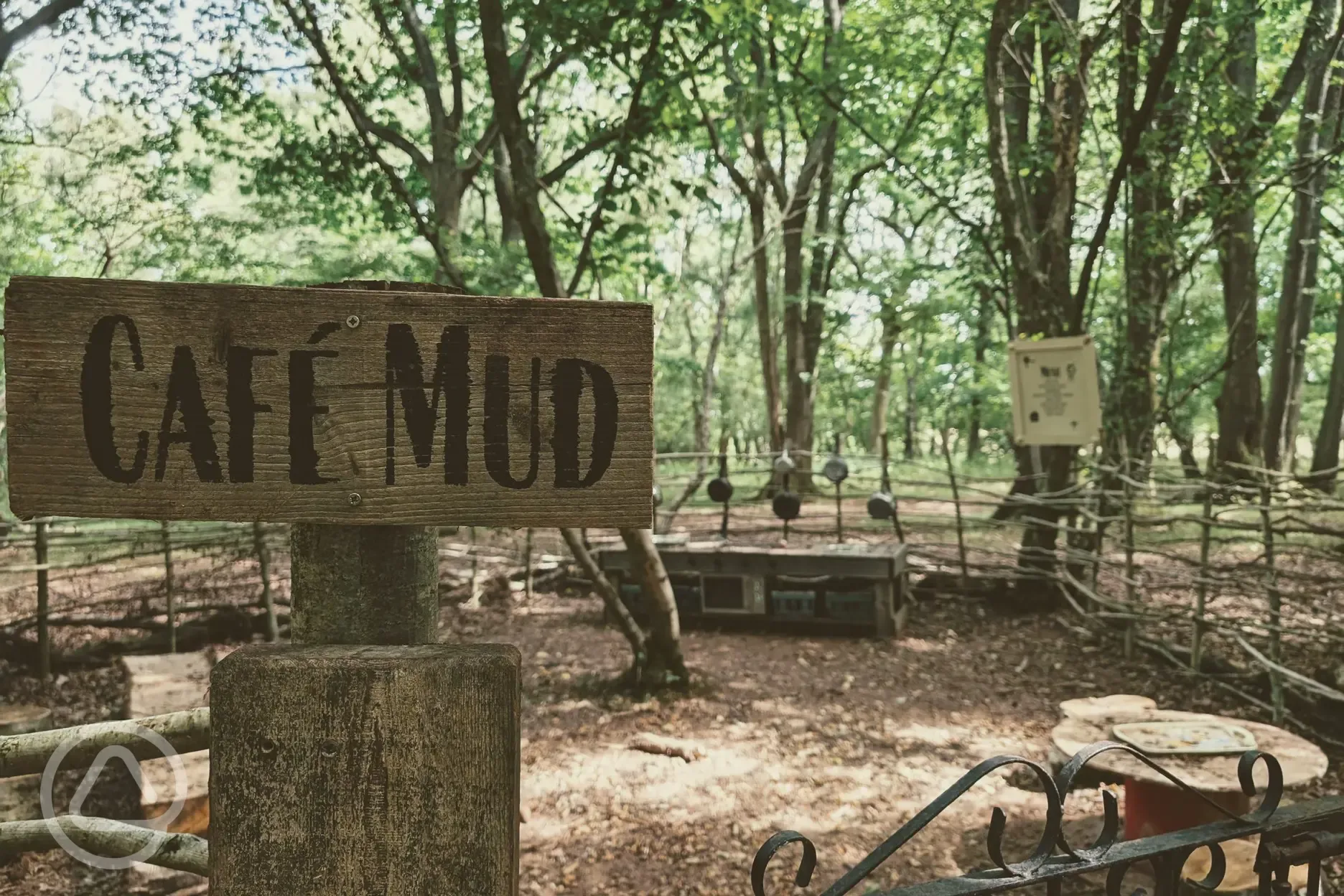 Mud Cafe