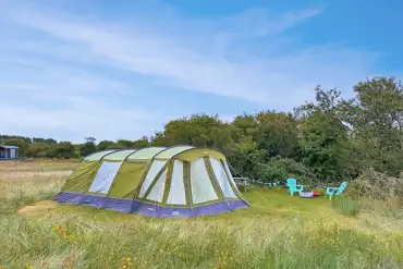 Luna tent pitch