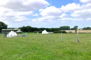 Swift Farm Camping, Woodnesborough, Sandwich, Kent Swift Farm Camping, Woodnesborough, Sandwich, Kent